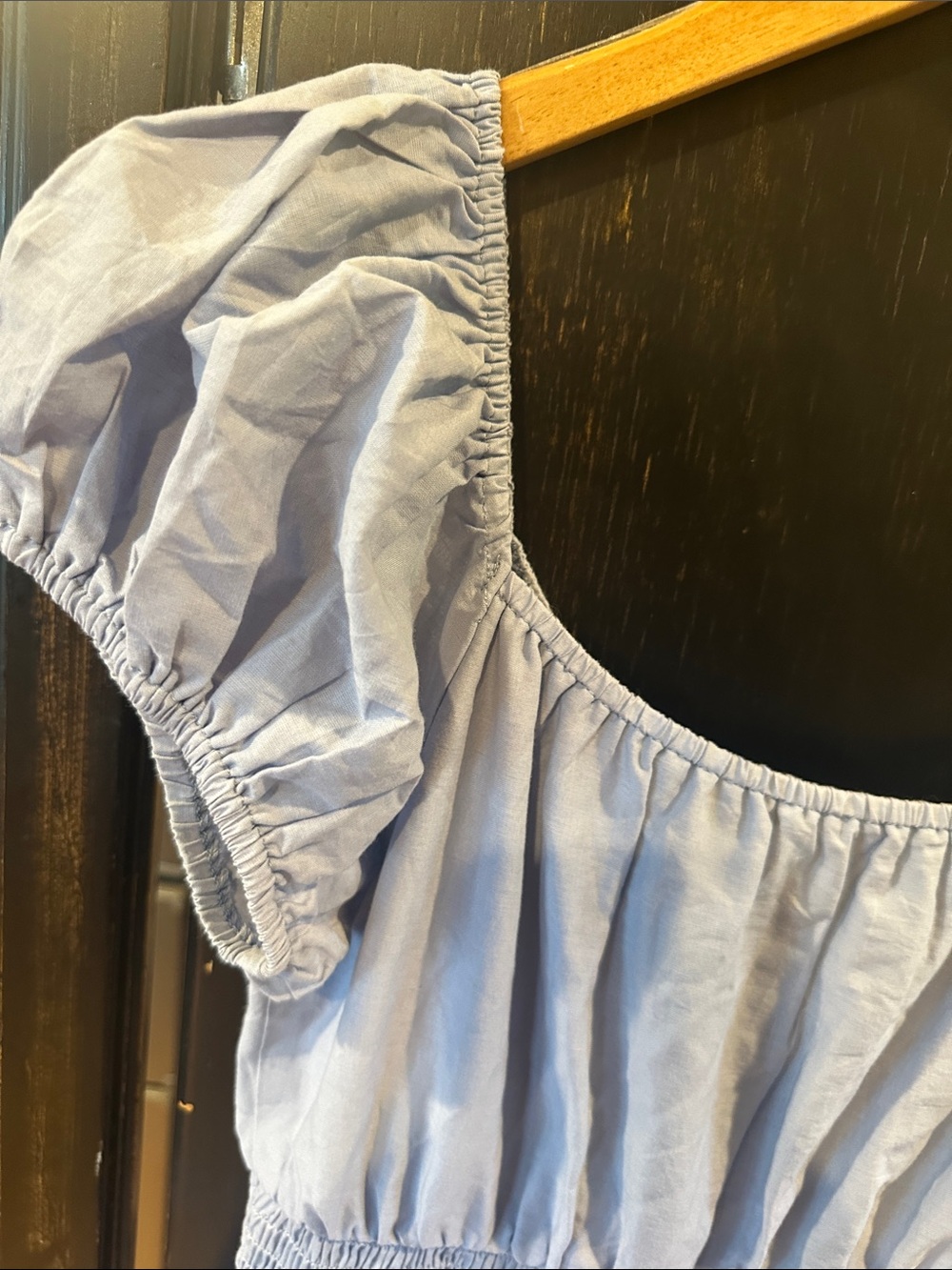 En Saison Blue Smocked Tiered
Midi Dress SZ Small - Picture 11 of 14